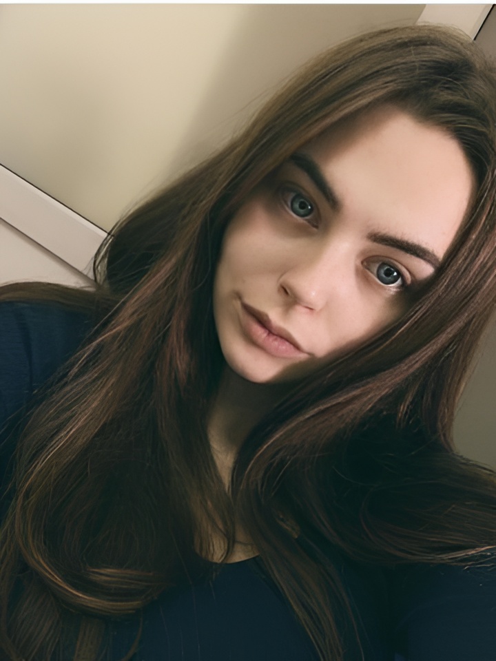 Олеся привлекальеная девушка из Шахтёрска цена от 2000 руб