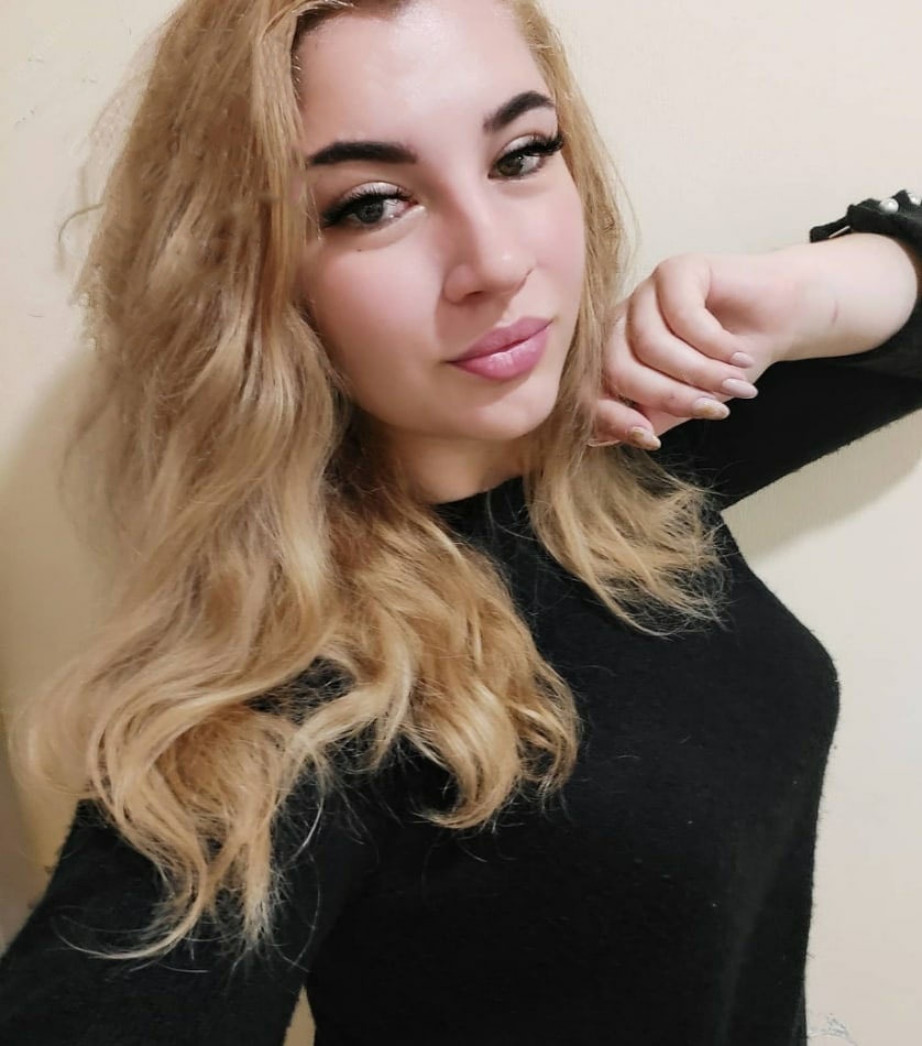 Олеся привлекальеная девушка из Шахтёрска цена от 3500 руб