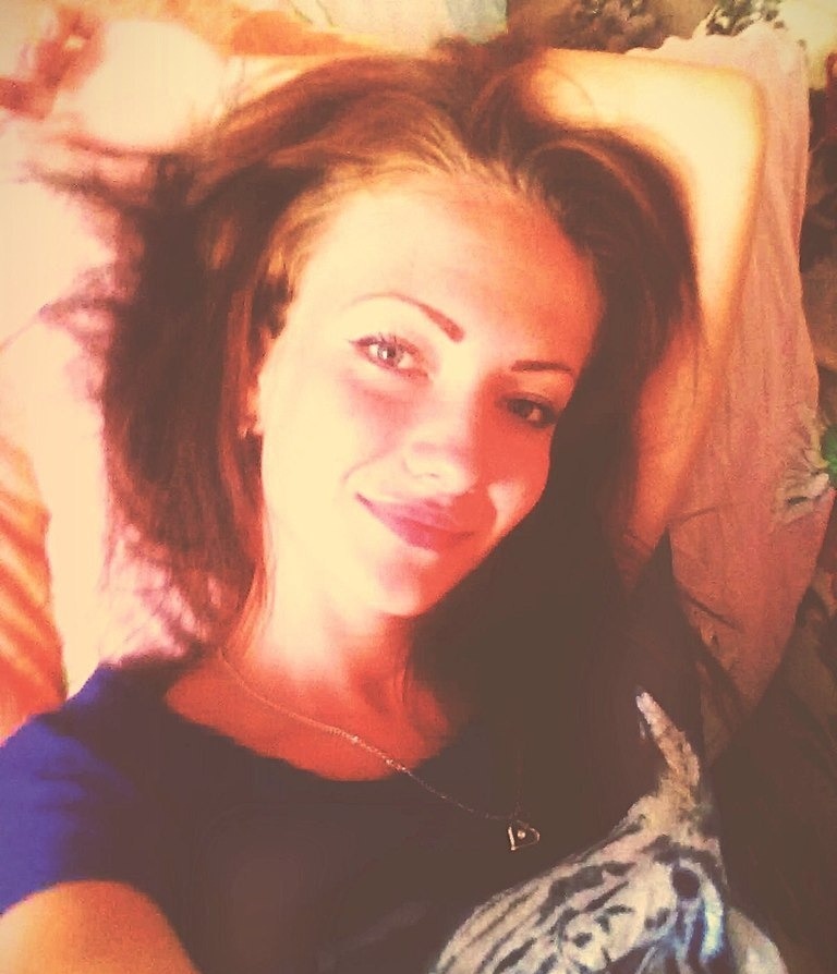 Софья привлекальеная девушка из Шахтёрска цена от 3000 руб